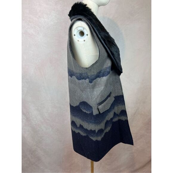 Democracy Long Vest Size Small - Picture 5 of 7